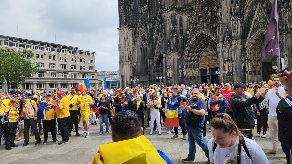 Fanii României, show la Koln! Imagini spectaculoase: „Mujdei is better than chocolate"