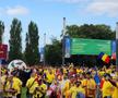 Românii se îndreaptă spre stadion / FOTO: GSP