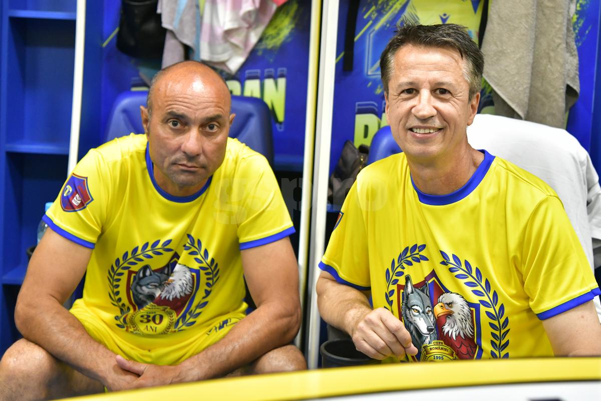 Show total la reeditarea XXL a Cupei României 1995, Petrolul – Rapid: „Ia liftul, «Vioară»!” + cum au „blătuit” partida și imagini inedite din meci și de la petrecere