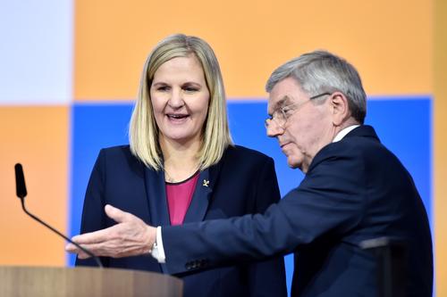 Kirsty Coventry și Thomas Bach la alegerile din luna amrtie FOTO Guliver/GettyImages