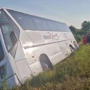 Accident grav pe A2, în care a fost implicat autocarul unei echipe de baschet din Oradea/Foto: ISU Călărași