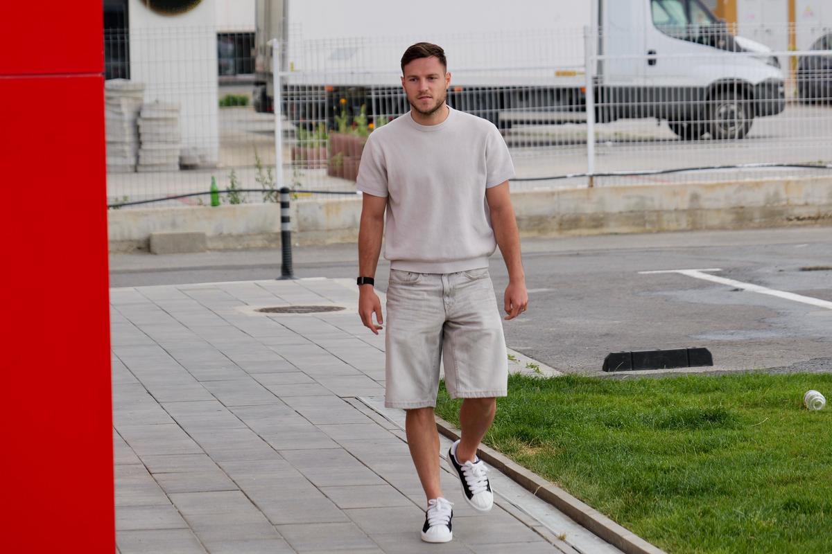 FCSB s-a reunit la prima oră » Numele noi și 5 absențe