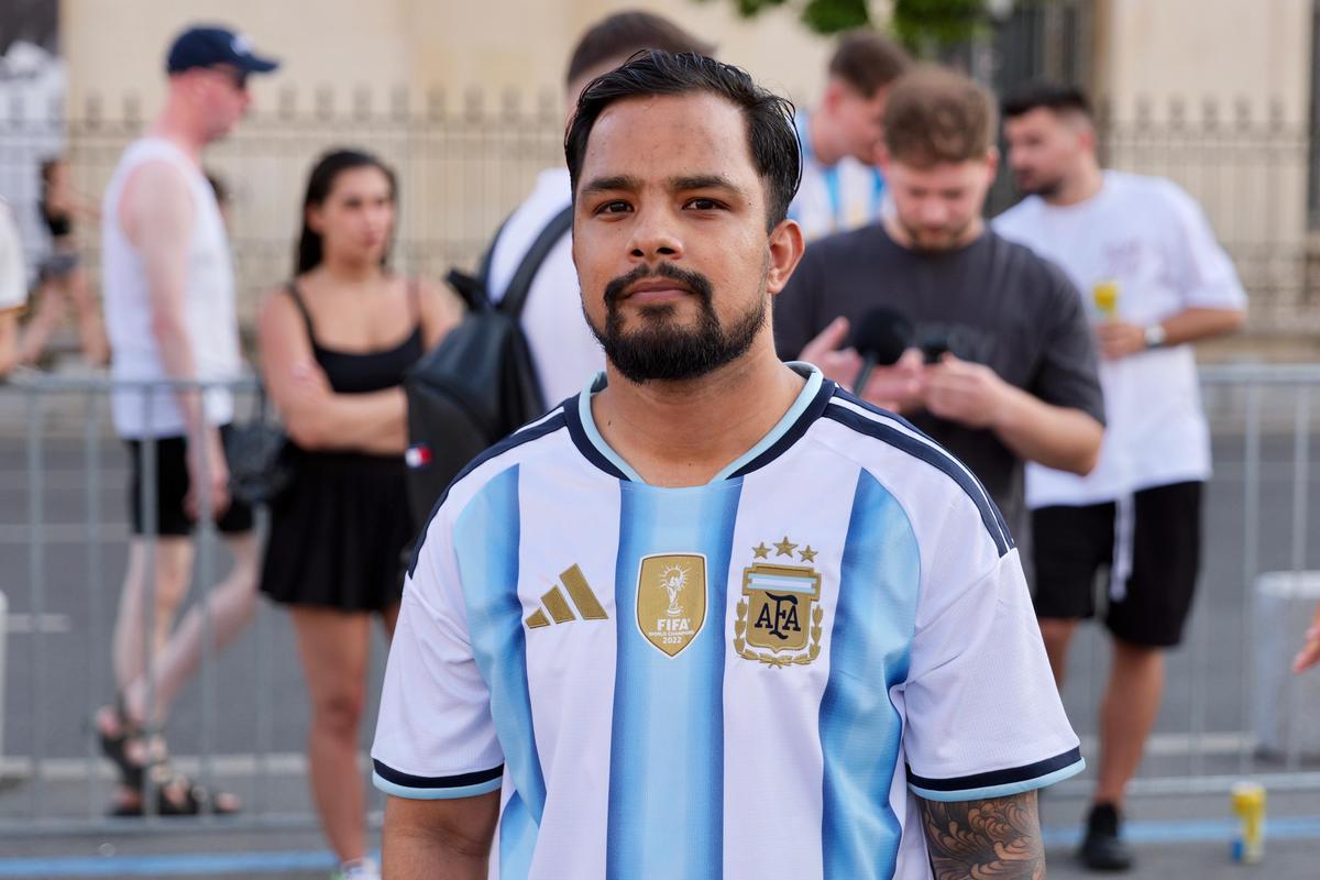 Cum s-a trăit la București meciul Argentinei cu Austria: frenezie pentru Messi în piața George Enescu