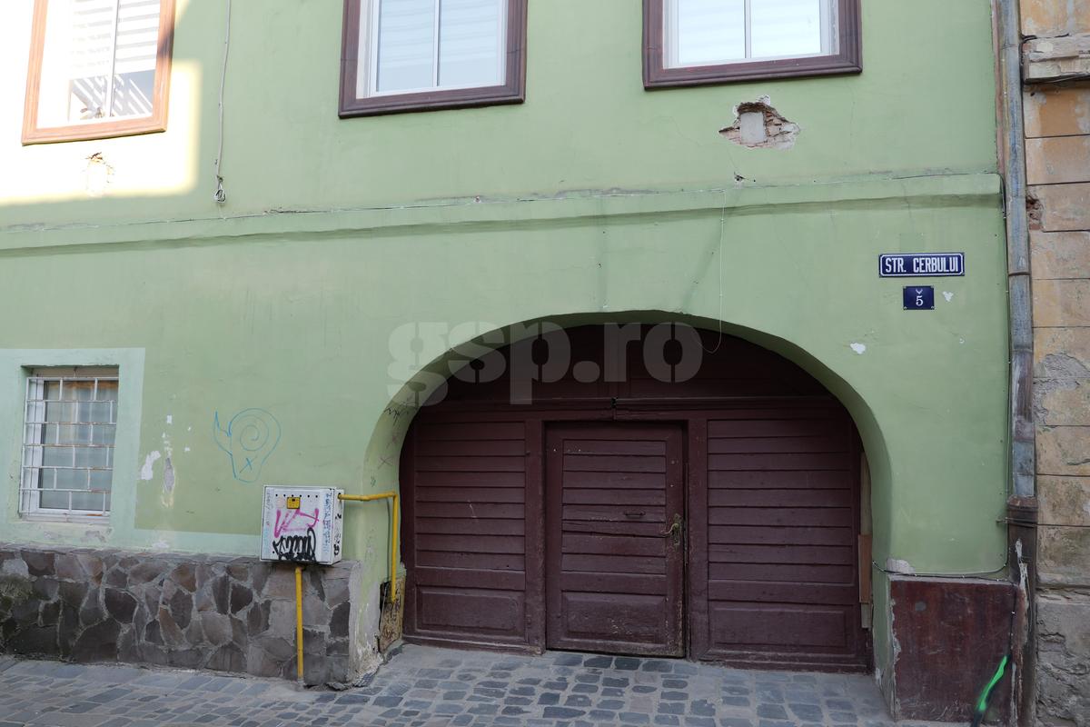 Cum arată casa unde a copilărit Ion Țiriac // foto: Andrei Furnigă (GSP)
