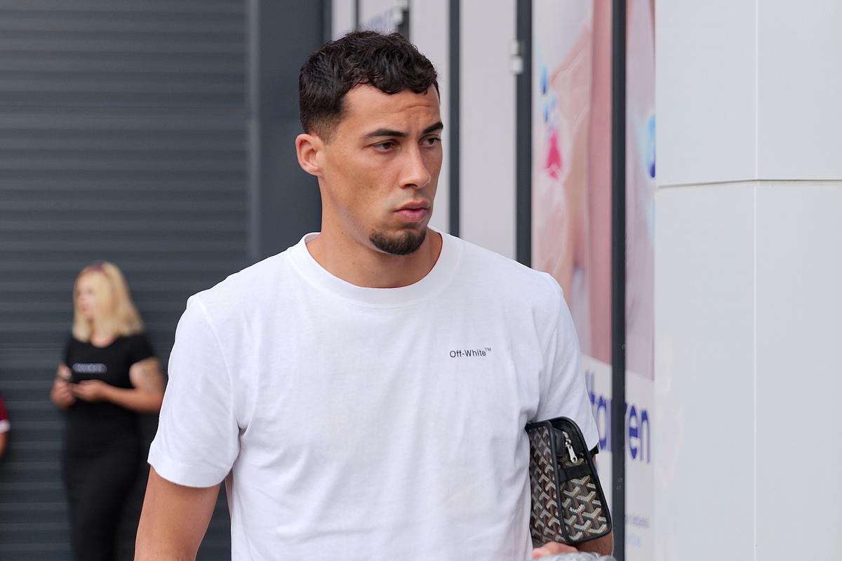 FCSB s-a reunit la prima oră » Numele noi și 5 absențe