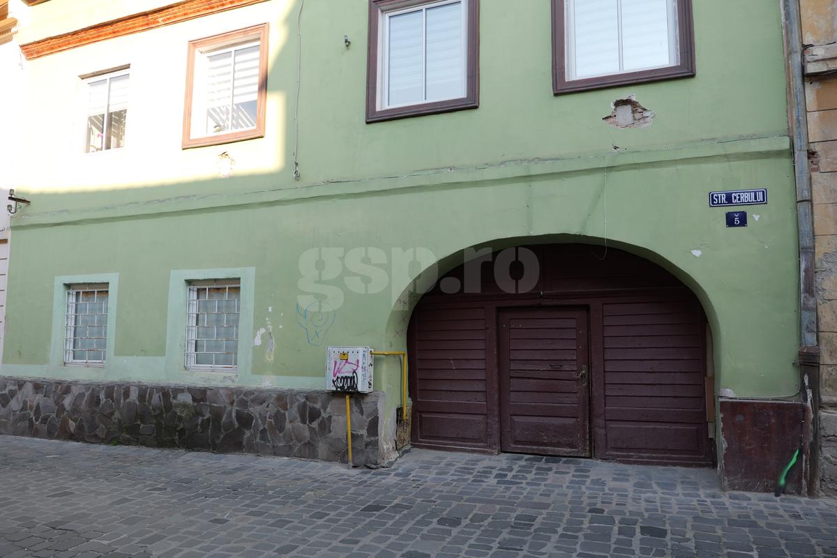 Cum arată casa unde a copilărit Ion Țiriac // foto: Andrei Furnigă (GSP)