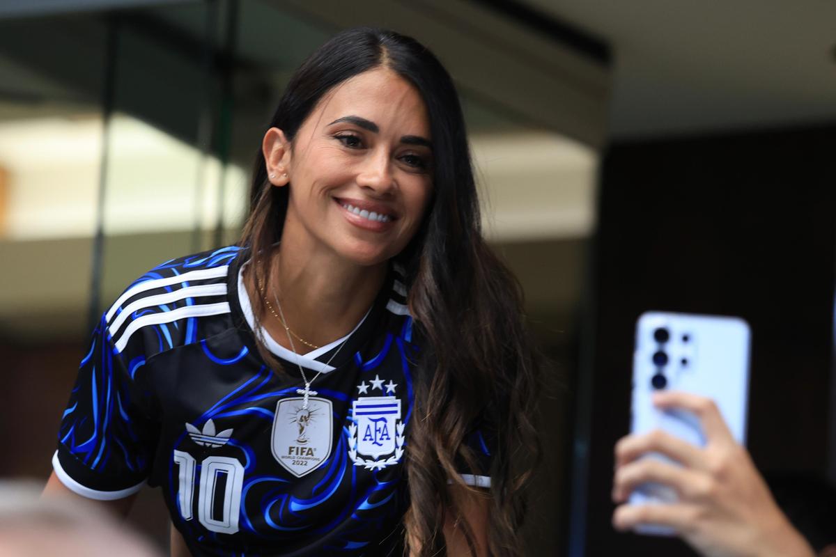 Explozie de bucurie în loja lui Lionel Messi la Argentina - Austria » Antonella a atras toate privirile