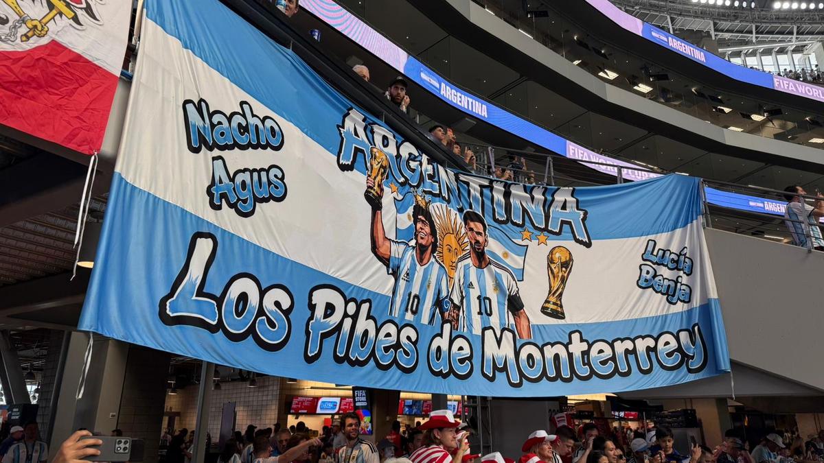 MESSI! MESSI! MESSI! » Cel mai mare fotbalist din istorie aduce o nouă victorie Argentinei, care se califică în 16-imi la Mondial!