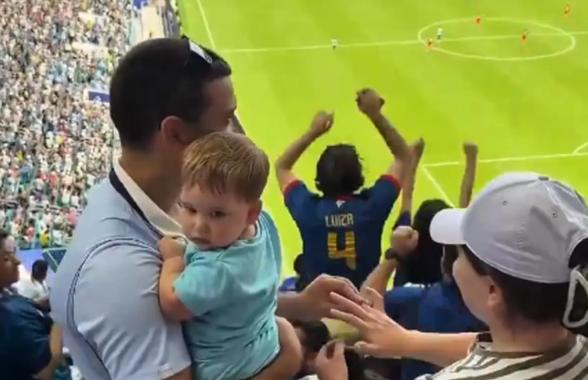 Le-a stricat cel mai fericit moment » Ce replică a primit un fan care și-a cerut iubita de soție pe stadion!