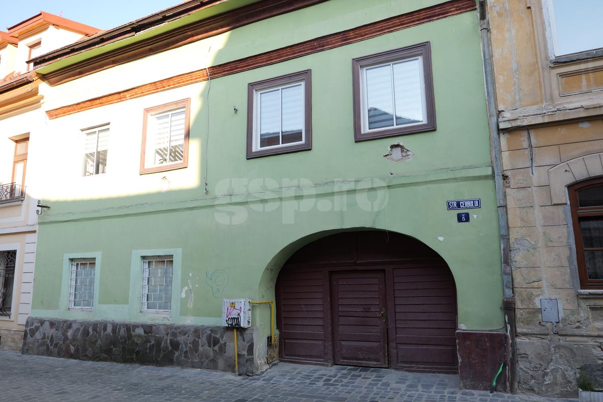 Cum arată casa unde a copilărit Ion Țiriac // foto: Andrei Furnigă (GSP)