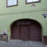 Cum arată casa unde a copilărit Ion Țiriac // foto: Andrei Furnigă (GSP)