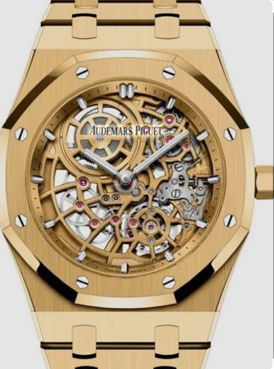 Cel mai scump ceas din colecția de lux a lui Erling Haaland eun Royal Oak Jumbo din aur de la Audemars Piguet Ce obsesii extrafotbalistice are Erling Haaland! » Colecția de 750.000 de euro a golgheterului norvegian