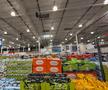 Imagini de la Costco