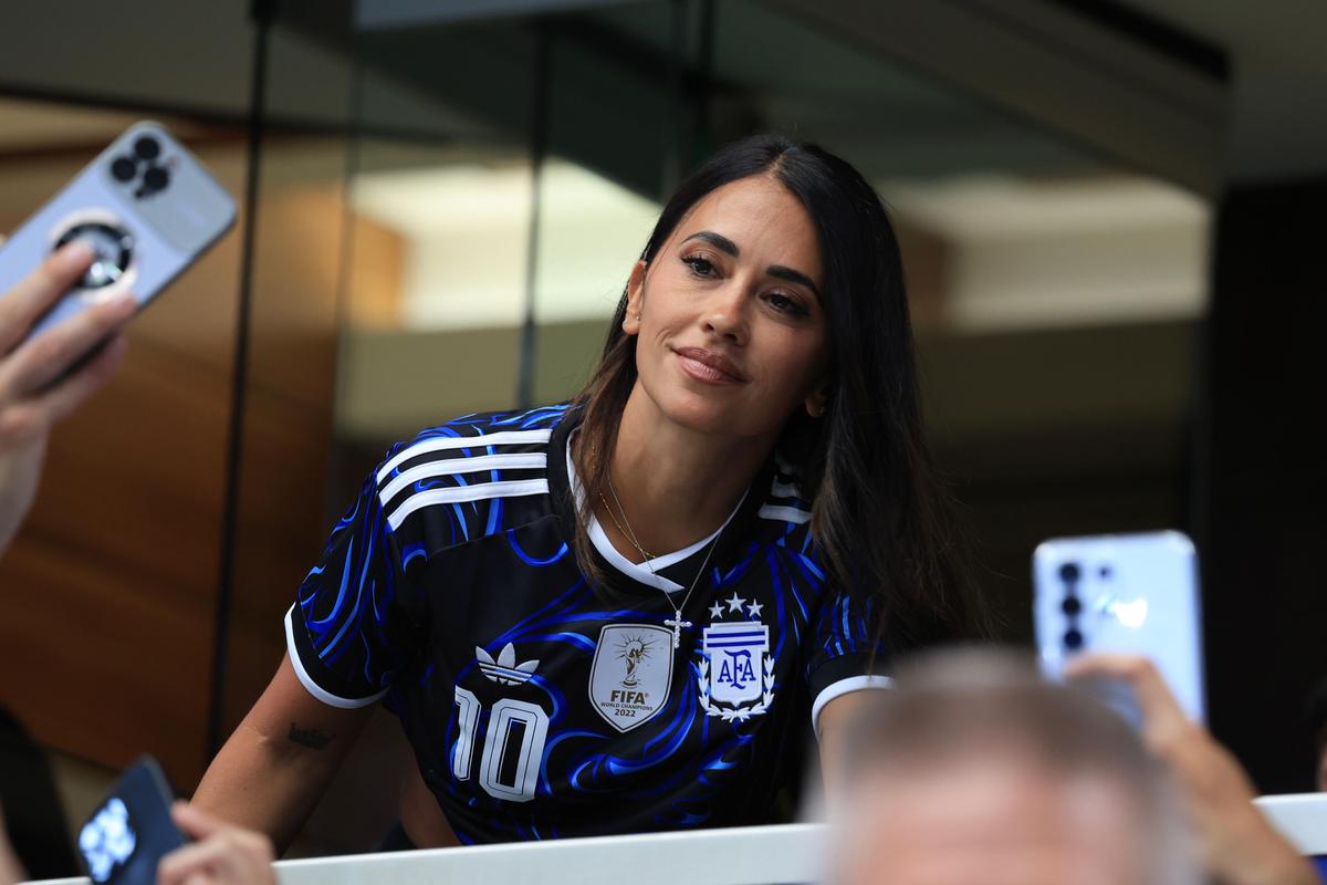 Explozie de bucurie în loja lui Lionel Messi la Argentina - Austria » Antonella a atras toate privirile