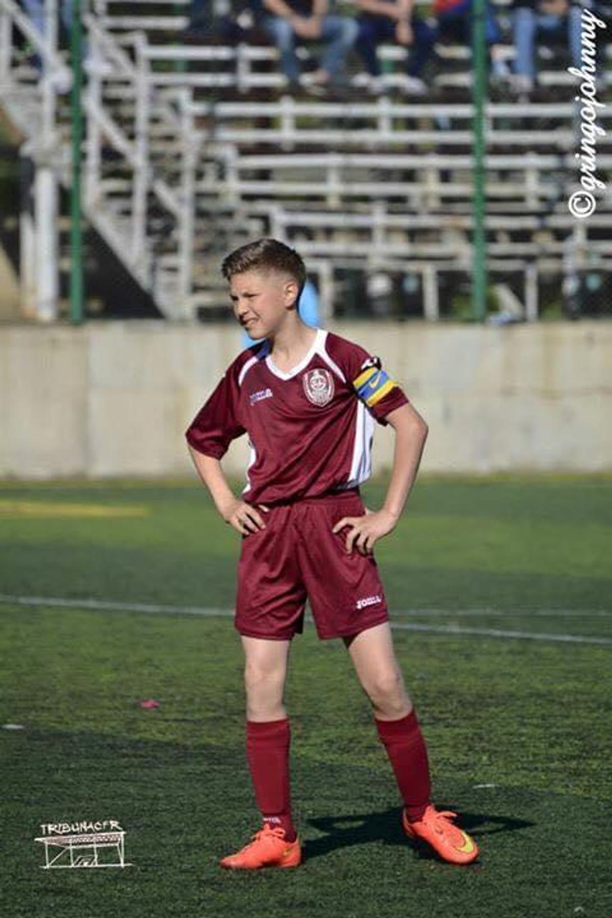 Minteuan reaprinde focul la CFR Cluj: „M-au obligat să-l mut pe fiul meu din Academie!” + acuze dure către unul dintre conducători: „Plasează jucători la alte cluburi”