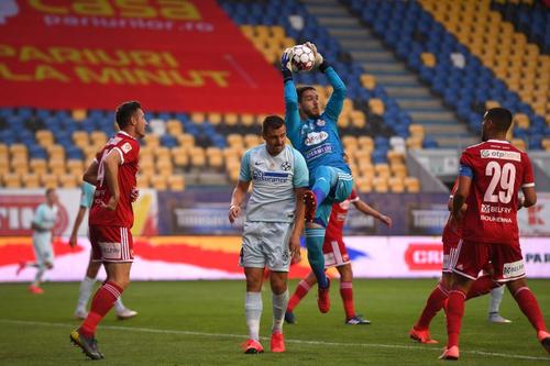 Ce a transmis o televiziune din Ungaria în locul anunțatei finale Sepsi - FCSB