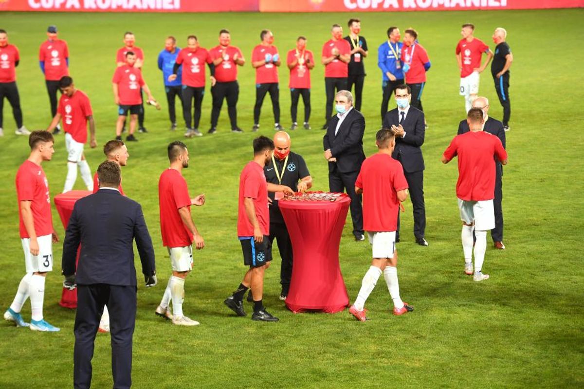 Bucuria celor de la FCSB