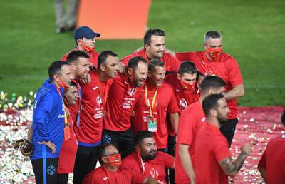 SEPSI - FCSB 0-1. Toni Petrea, la primul trofeu din cariera de „principal”: „Jucătorii au fost un pic surprinși de antrenamente”