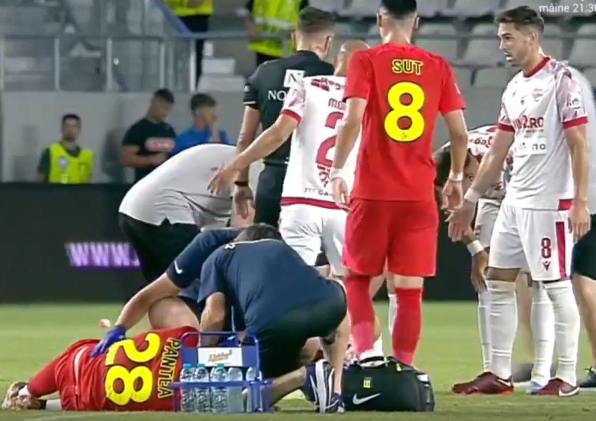 Sperietură în minutul 17 al derby-ului de pe „Arcul de Triumf” » Echipele medicale, în alertă din cauza ciocnirii Pantea - Bani