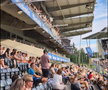 Fanii echipelor norvegiene Rosenborg și Lillestrom au aruncat cu mingi de tenis pe teren, iar meciul a fost suspendat