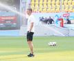 Florin Tănase, înainte de Shkendija - FCSB  /  FOTO: Andrei Furnigă (GSP.ro)