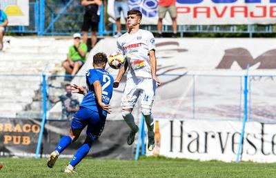 Cu cine se pregătește să semneze mijlocașul pentru care Mihai Stoica a „dat în scris că se face fotbalist”