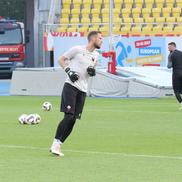 Imagini de la încălzire, înainte de Shkendija - FCSB/ foto: Andrei Furnigă (GSP)