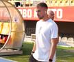 Lixandru / Fotbaliștii au ajuns la stadion pentru Shkendija - FCSB  /  FOTO: Andrei Furnigă (GSP.ro)