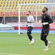 Imagini de la încălzire, înainte de Shkendija - FCSB/ foto: Andrei Furnigă (GSP)