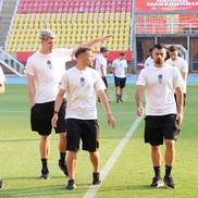 Fotbaliștii au ajuns la stadion pentru Shkendija - FCSB / FOTO: Andrei Furnigă (GSP.ro)