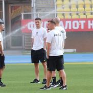 Fotbaliștii au ajuns la stadion pentru Shkendija - FCSB  /  FOTO: Andrei Furnigă (GSP.ro)