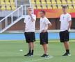 Fotbaliștii au ajuns la stadion pentru Shkendija - FCSB  /  FOTO: Andrei Furnigă (GSP.ro)