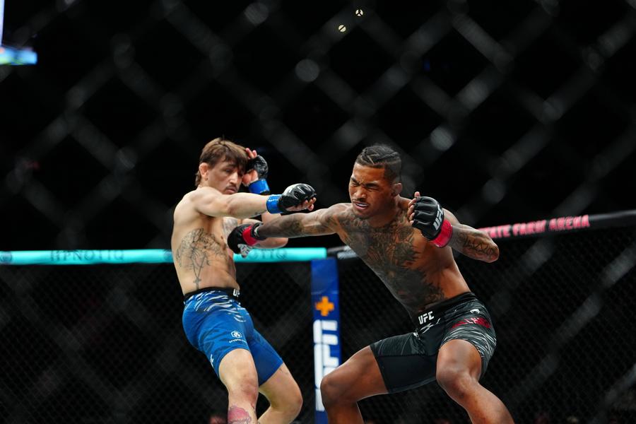 Malcolm Wellmaker vs. Kris Moutinho/Foto: Imago Images Top 5 cele mai bune knockout-uri din UFC în prima jumătate a anului 2025