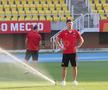 Fotbaliștii au ajuns la stadion pentru Shkendija - FCSB / FOTO: Andrei Furnigă (GSP.ro)