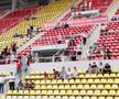 Imagini de la încălzire, înainte de Shkendija - FCSB/ foto: Andrei Furnigă (GSP)