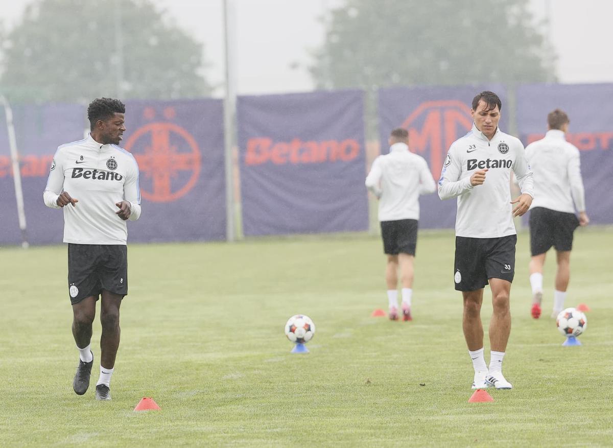 Imagini de la antrenamentul FCSB-ului pentru turul cu Auda: doi fotbaliști s-au antrenat separat