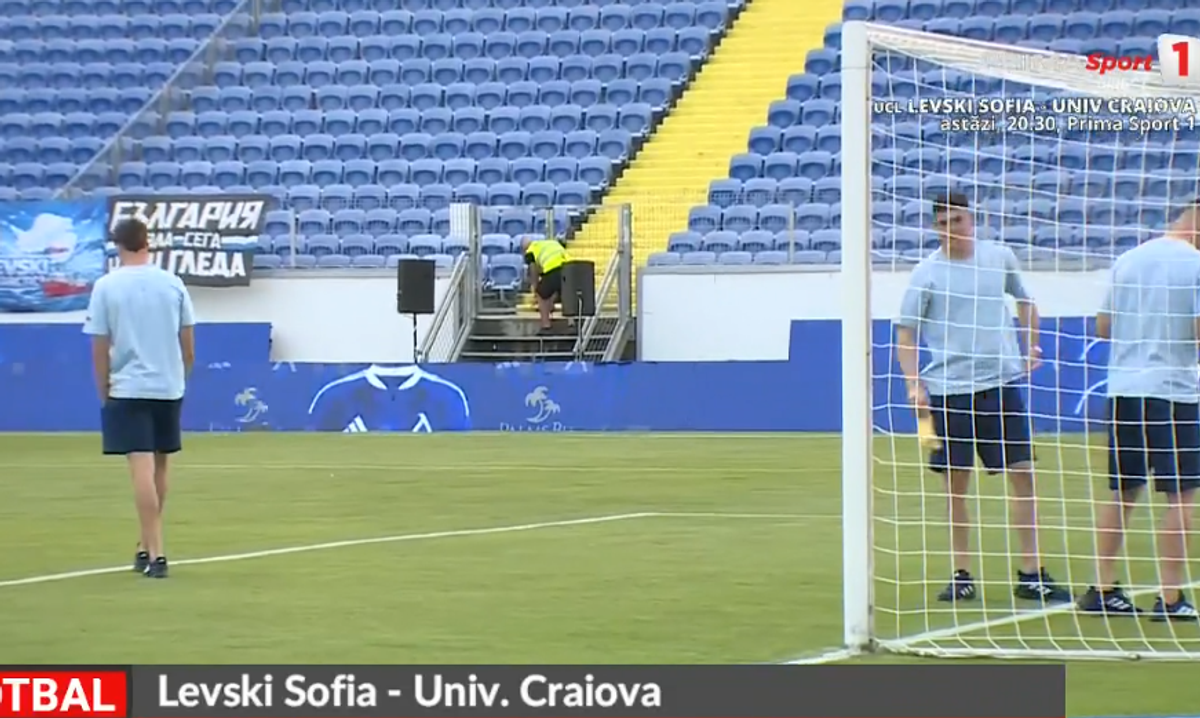 Imagini înainte de Levski - Universitatea Craiova