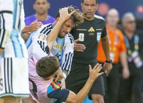 Fostul internațional german nu are milă de argentinieni: „I-aș suspenda un an! Inacceptabil”