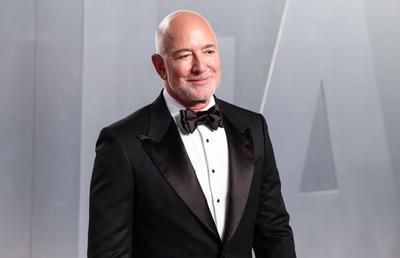 Suma INCREDIBILĂ pe care miliardarul Jeff Bezos o pune la dispoziția lui Liverpool!