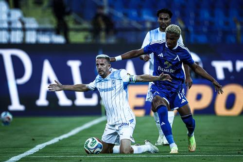 Nicușor Bancu în Levski Sofia - Universitatea Craiova / FOTO: Sportal.bg