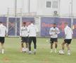 Imagini de la antrenamentul FCSB-ului pentru turul cu Auda: doi fotbaliști s-au antrenat separat