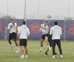 Imagini de la antrenamentul FCSB-ului pentru turul cu Auda: doi fotbaliști s-au antrenat separat