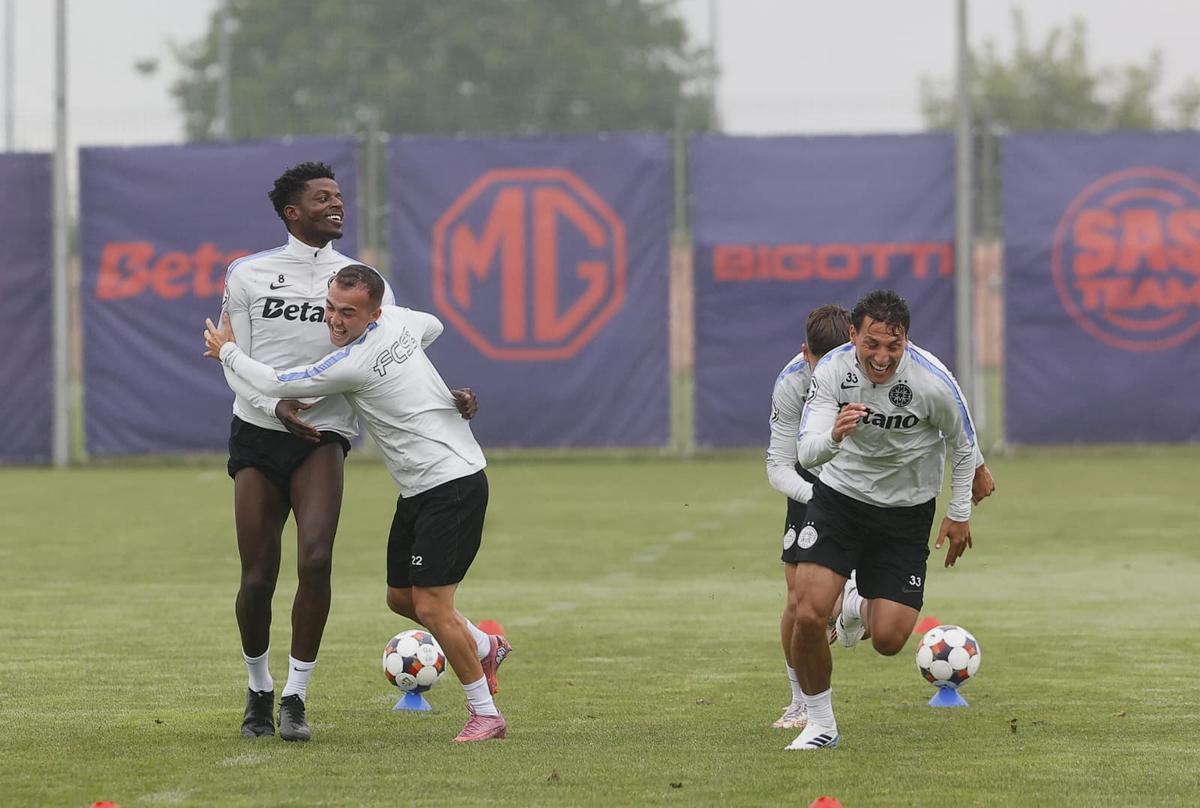 Prezentat oficial la FCSB! Va purta numărul 77