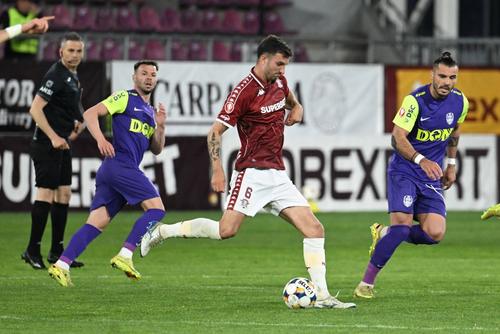Andrei Cordea (stânga), Lars Kramer (centru) și Karlo Muhar (dreapta), în Rapid - CFR Cluj / Foto: Imago