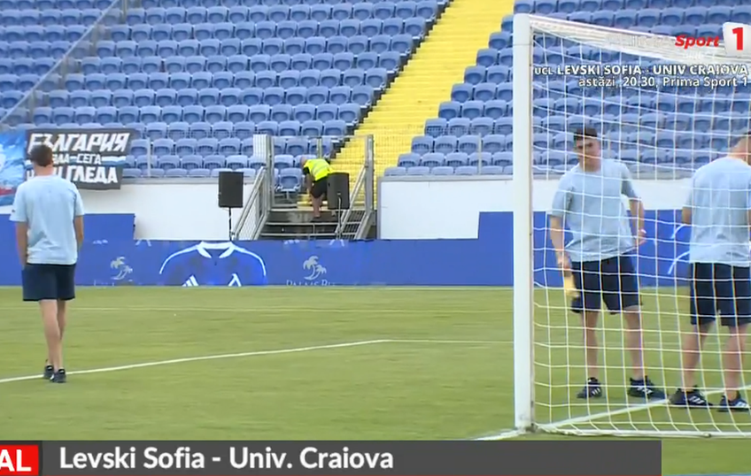 MM Stoica, despre apariția jucătorilor de la Levski Sofia: „Zici că au ieșit niște băieți de la internat” / FOTO: Captură TV @Prima Sport 1