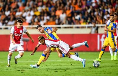Răzvan Marin e făcut praf de un fost fotbalist olandez: „N-am auzit un rahat mai mare! Marin nici nu-l poate lega la şireturi pe De Jong”
