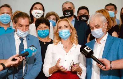 Anghel Iordănescu și fiica sa, Maria, așteaptă rezultatele testelor pentru Covid-19: „M-am autoizolat”