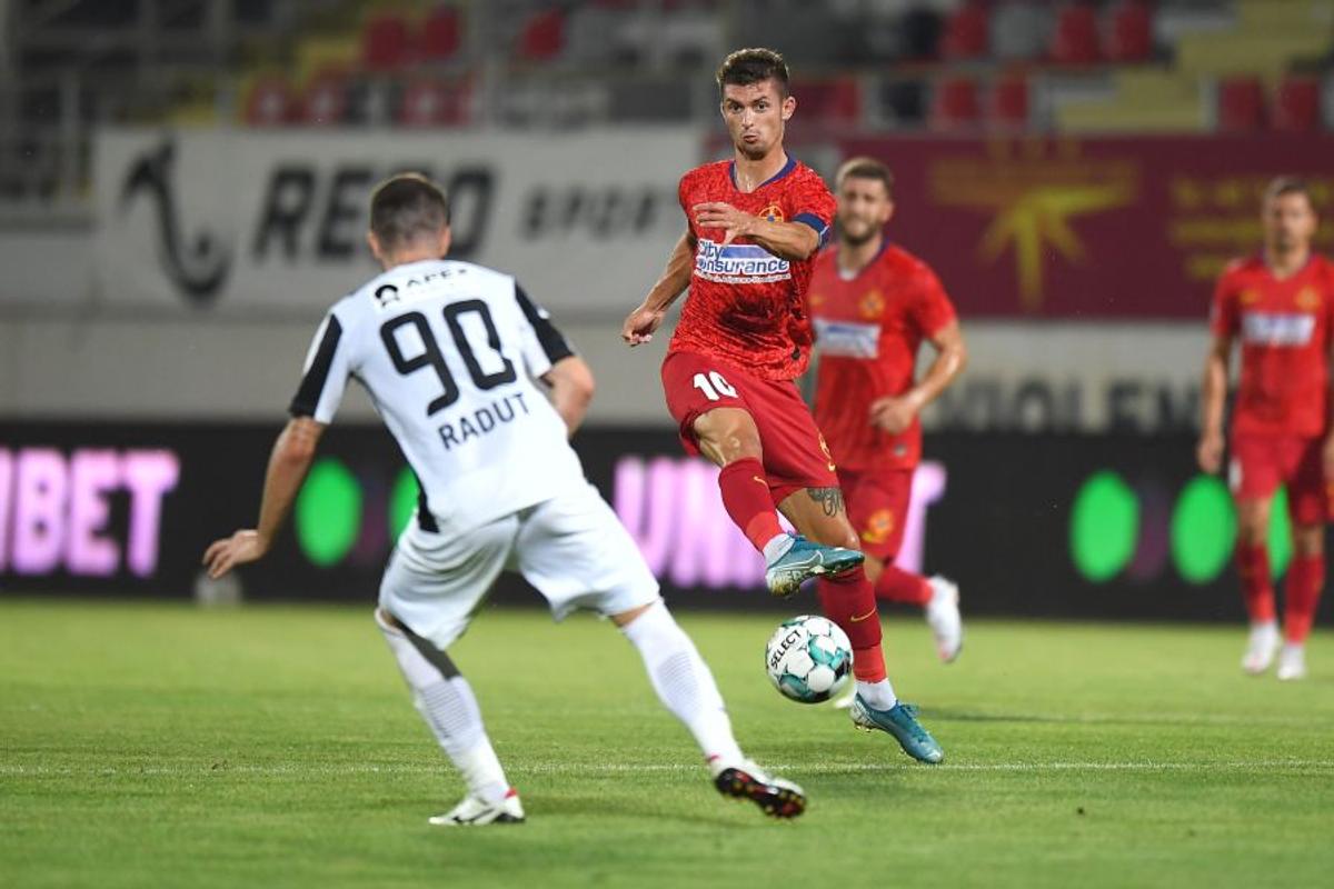 Fotbalistul de la FCSB care l-a vrăjit pe Ilie Dumitrescu: „Mi-a plăcut foarte mult, putea să marcheze 3 goluri!”