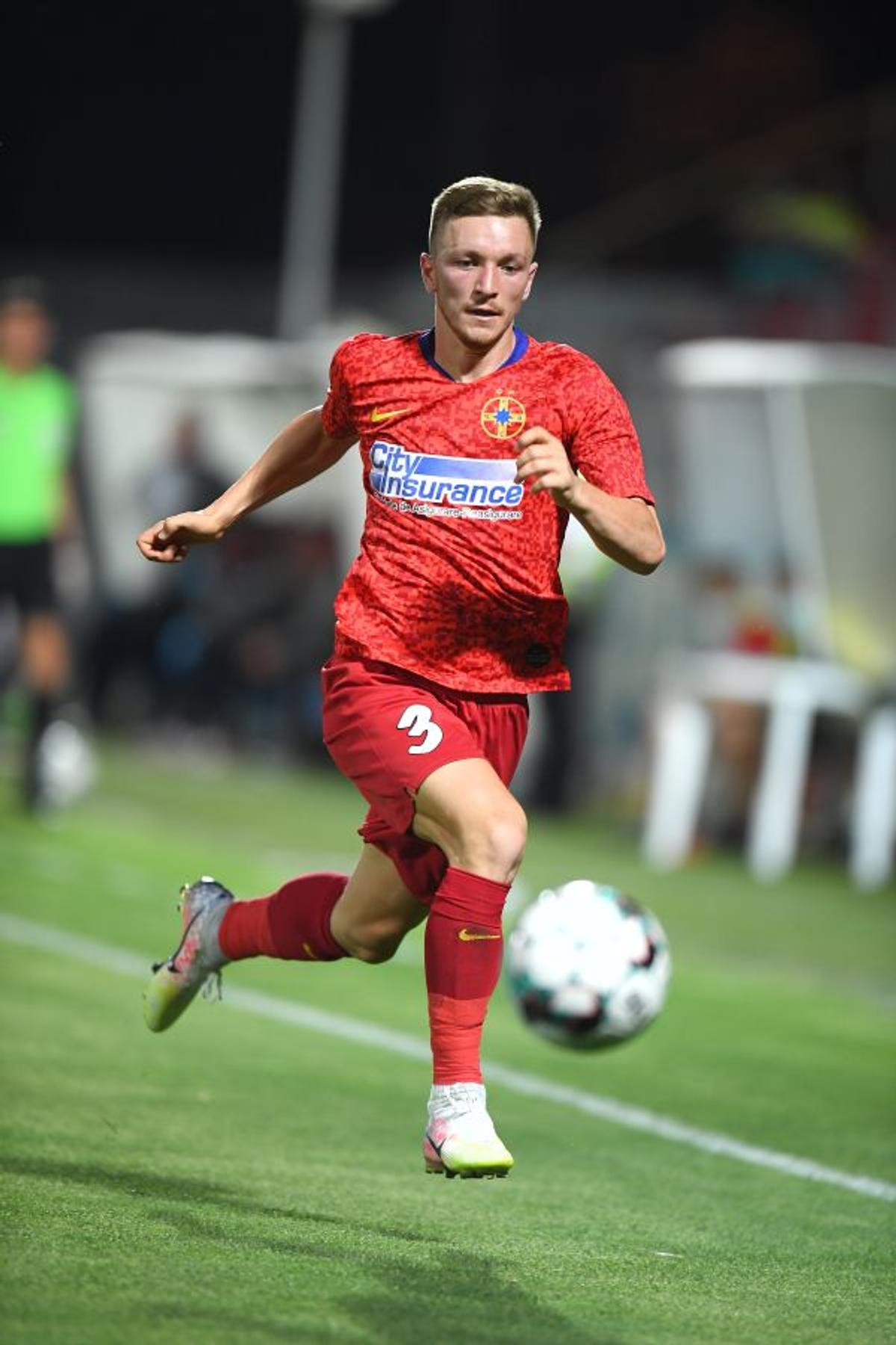 Fotbalistul de la FCSB care l-a vrăjit pe Ilie Dumitrescu: „Mi-a plăcut foarte mult, putea să marcheze 3 goluri!”