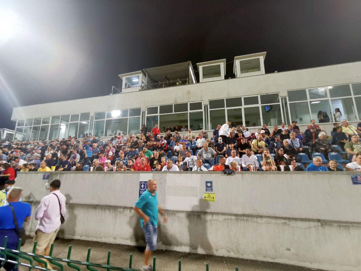 FC Botoșani - Rapid. Imagini tari surprinse în Moldova de fotoreporterul Gazetei
